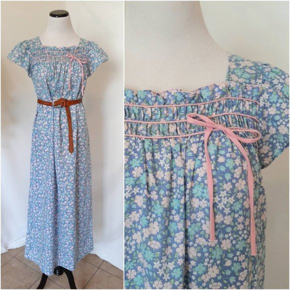 Vintage Dresses & Skirts - Vtg Blue Floral Smocked Prairie Cottagecore House Dress Embroidered Night Dress
